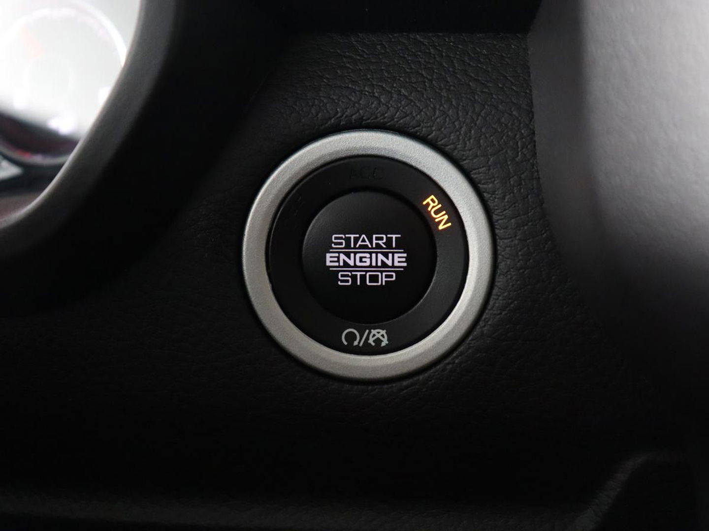 Dodge Ram 1500 5.7 V8 4x4 Crew Cab Big Horn | LPG | Panoramadak | Leder | Stoel & stuurverwarming | Trekhaak | Camera | Carplay | Navigatie | Full LED