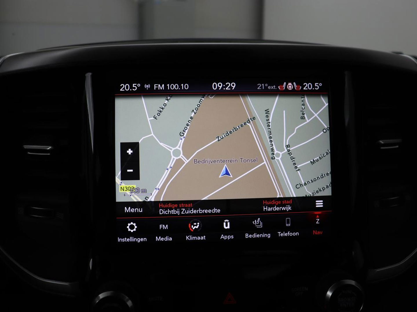 Dodge Ram 1500 5.7 V8 4x4 Crew Cab Big Horn | LPG | Panoramadak | Leder | Stoel & stuurverwarming | Trekhaak | Camera | Carplay | Navigatie | Full LED
