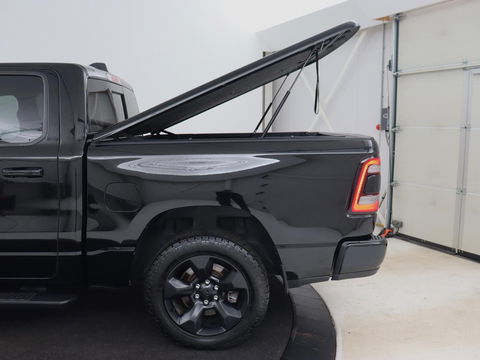 Dodge Ram 1500 5.7 V8 4x4 Crew Cab Big Horn | LPG | Panoramadak | Leder | Stoel & stuurverwarming | Trekhaak | Camera | Carplay | Navigatie | Full LED