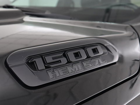 Dodge Ram 1500 5.7 V8 4x4 Crew Cab Big Horn | LPG | Panoramadak | Leder | Stoel & stuurverwarming | Trekhaak | Camera | Carplay | Navigatie | Full LED