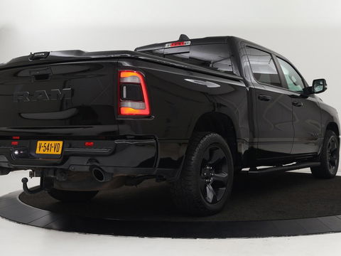Dodge Ram 1500 5.7 V8 4x4 Crew Cab Big Horn | LPG | Panoramadak | Leder | Stoel & stuurverwarming | Trekhaak | Camera | Carplay | Navigatie | Full LED