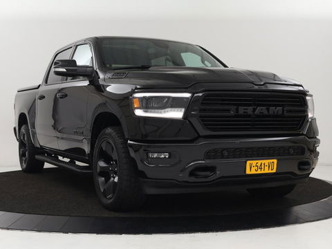 Dodge Ram 1500 5.7 V8 4x4 Crew Cab Big Horn | LPG | Panoramadak | Leder | Stoel & stuurverwarming | Trekhaak | Camera | Carplay | Navigatie | Full LED