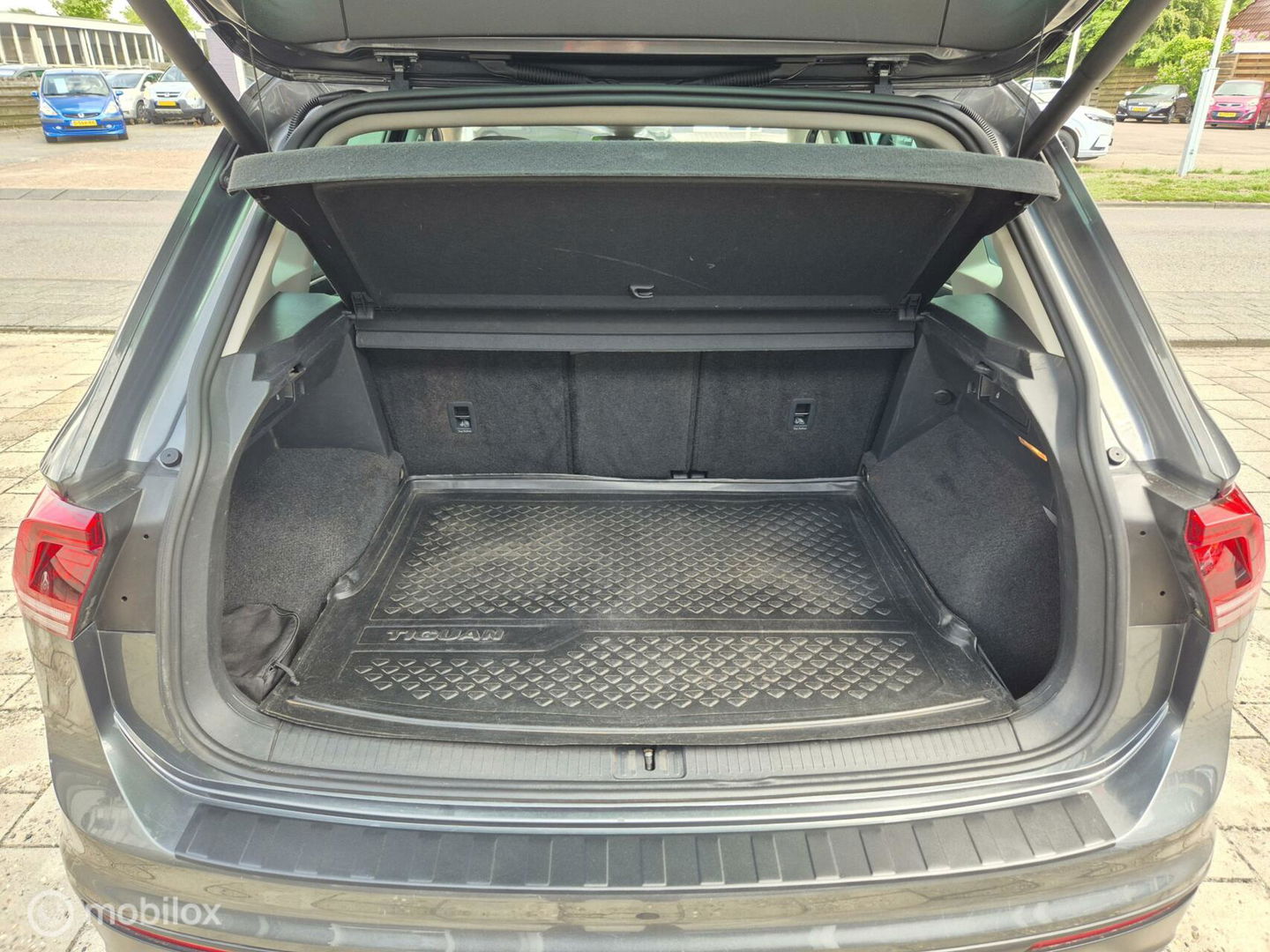 Volkswagen Tiguan 1.5 TSI Pano, Massage, Trekhaak, E-Klep