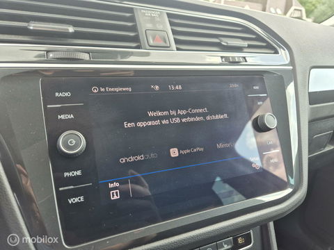 Volkswagen Tiguan 1.5 TSI Pano, Massage, Trekhaak, E-Klep