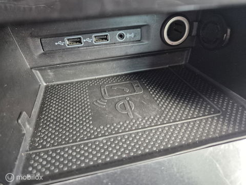 Volkswagen Tiguan 1.5 TSI Pano, Massage, Trekhaak, E-Klep