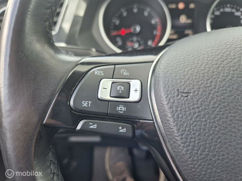 Volkswagen Tiguan 1.5 TSI Pano, Massage, Trekhaak, E-Klep