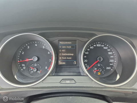Volkswagen Tiguan 1.5 TSI Pano, Massage, Trekhaak, E-Klep