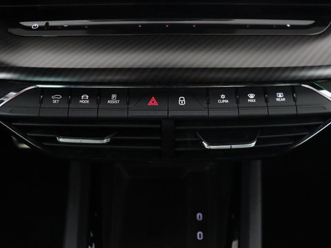 Škoda Octavia Skoda Octavia 1.4 TSI RS iV PHEV | Panoramadak | Head-Up | Stoel & stuurverwarming | Adaptive cruise | Standkachel | Matrix LED  | Camera | Memory | Virtual Cockpit | Side Assist | Achterbankverwarming
