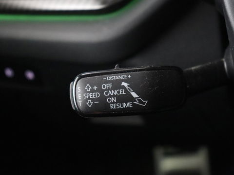 Škoda Octavia Skoda Octavia 1.4 TSI RS iV PHEV | Panoramadak | Head-Up | Stoel & stuurverwarming | Adaptive cruise | Standkachel | Matrix LED  | Camera | Memory | Virtual Cockpit | Side Assist | Achterbankverwarming