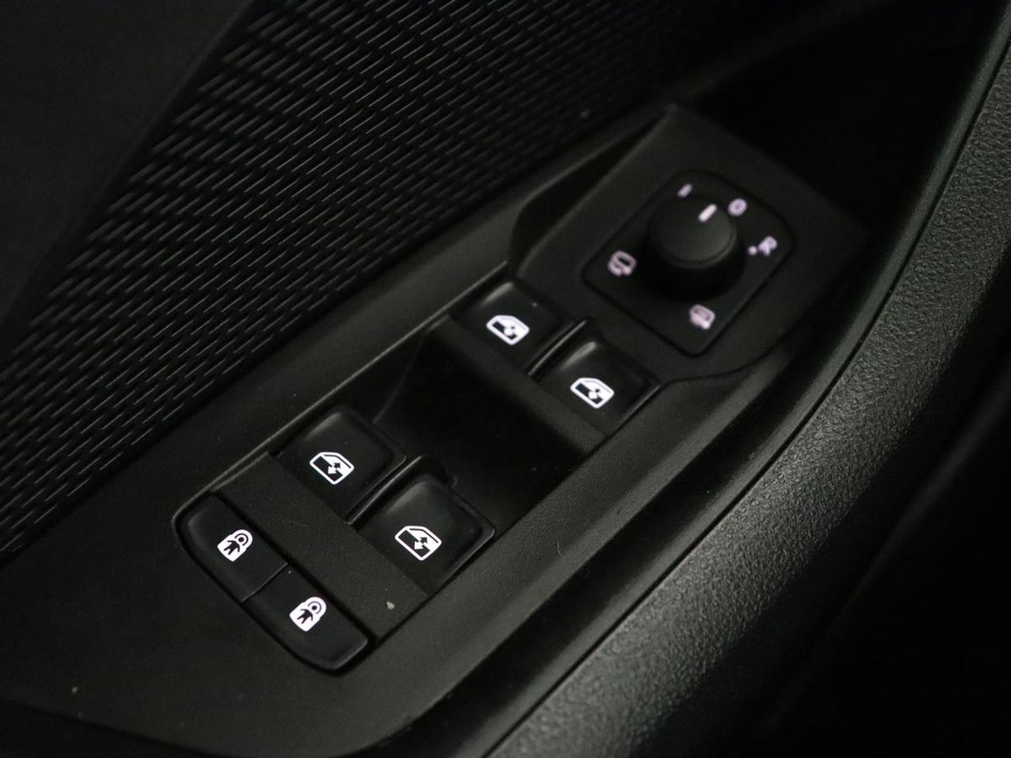 Škoda Octavia Skoda Octavia 1.4 TSI RS iV PHEV | Panoramadak | Head-Up | Stoel & stuurverwarming | Adaptive cruise | Standkachel | Matrix LED  | Camera | Memory | Virtual Cockpit | Side Assist | Achterbankverwarming