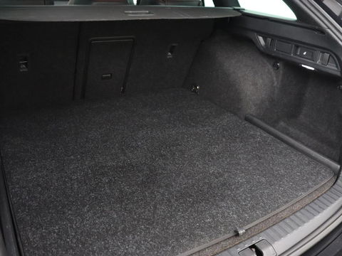 Škoda Octavia Skoda Octavia 1.4 TSI RS iV PHEV | Panoramadak | Head-Up | Stoel & stuurverwarming | Adaptive cruise | Standkachel | Matrix LED  | Camera | Memory | Virtual Cockpit | Side Assist | Achterbankverwarming