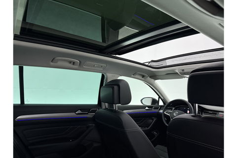 Volkswagen Passat Variant 1.4 TSI PHEV GTE 231PK Pano LED Sfeerverl. Trekhaak Camera Virtual Carplay ACC Clima Navi PDC 17''LMV
