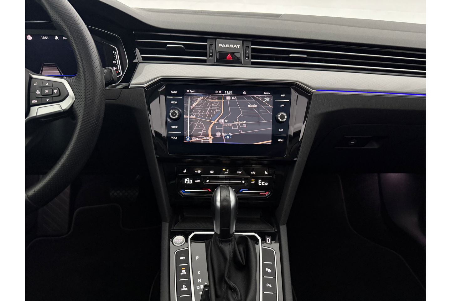 Volkswagen Passat Variant 1.4 TSI PHEV GTE 231PK Pano LED Sfeerverl. Trekhaak Camera Virtual Carplay ACC Clima Navi PDC 17''LMV