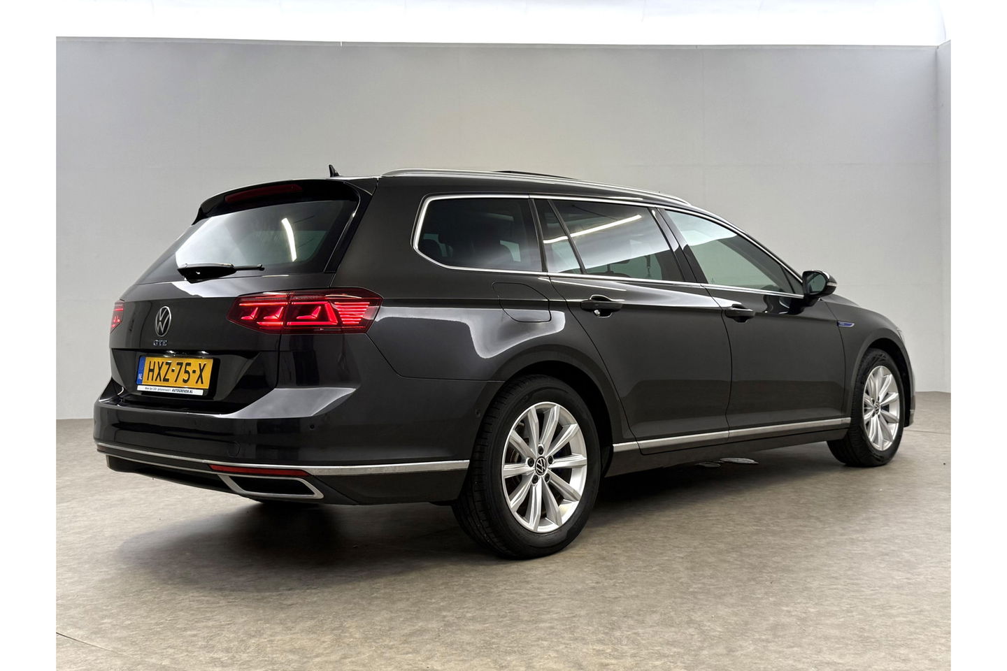 Volkswagen Passat Variant 1.4 TSI PHEV GTE 231PK Pano LED Sfeerverl. Trekhaak Camera Virtual Carplay ACC Clima Navi PDC 17''LMV
