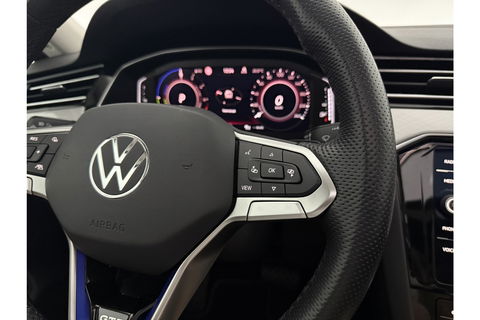 Volkswagen Passat Variant 1.4 TSI PHEV GTE 231PK Pano LED Sfeerverl. Trekhaak Camera Virtual Carplay ACC Clima Navi PDC 17''LMV