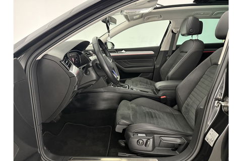 Volkswagen Passat Variant 1.4 TSI PHEV GTE 231PK Pano LED Sfeerverl. Trekhaak Camera Virtual Carplay ACC Clima Navi PDC 17''LMV