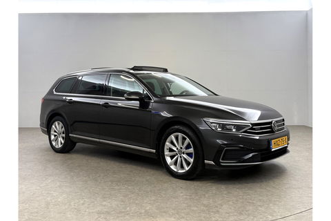 Volkswagen Passat Variant 1.4 TSI PHEV GTE 231PK Pano LED Sfeerverl. Trekhaak Camera Virtual Carplay ACC Clima Navi PDC 17''LMV