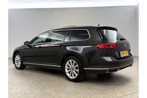 Volkswagen Passat Variant 1.4 TSI PHEV GTE 231PK Pano LED Sfeerverl. Trekhaak Camera Virtual Carplay ACC Clima Navi PDC 17''LMV