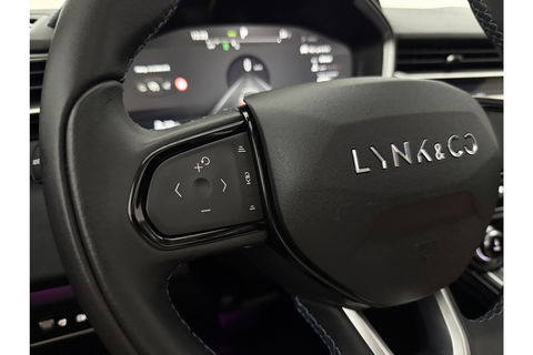 Lynk Co 01 1.5 262PK 360Camera Pano LED Sfeer Memory ACC Virtual Carplay Clima Navi PDC 20"LMV