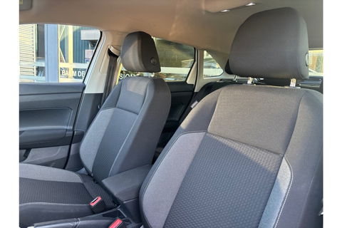 Volkswagen Taigo 1.0 TSI STYLE AUTOMAAT CARPLAY AIRCO PDC LMV CRUISECONTROL