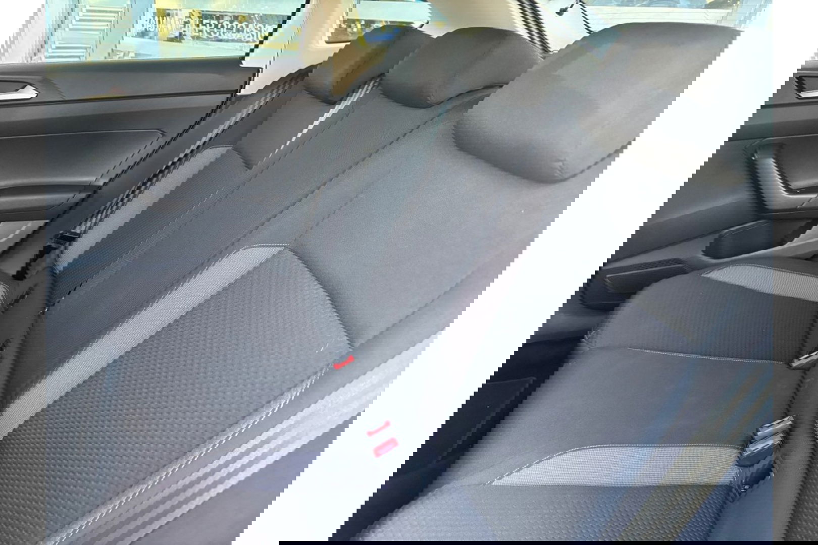 Volkswagen Taigo 1.0 TSI STYLE AUTOMAAT CARPLAY AIRCO PDC LMV CRUISECONTROL