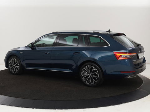 Škoda Superb 1.4 TSI iV Laurin & Klement | Stoelventilatie | Leder | Adaptive cruise | Virtual Cockpit | Massage | Canton Sound | Carplay | Achterbankverwarming | Navigatie