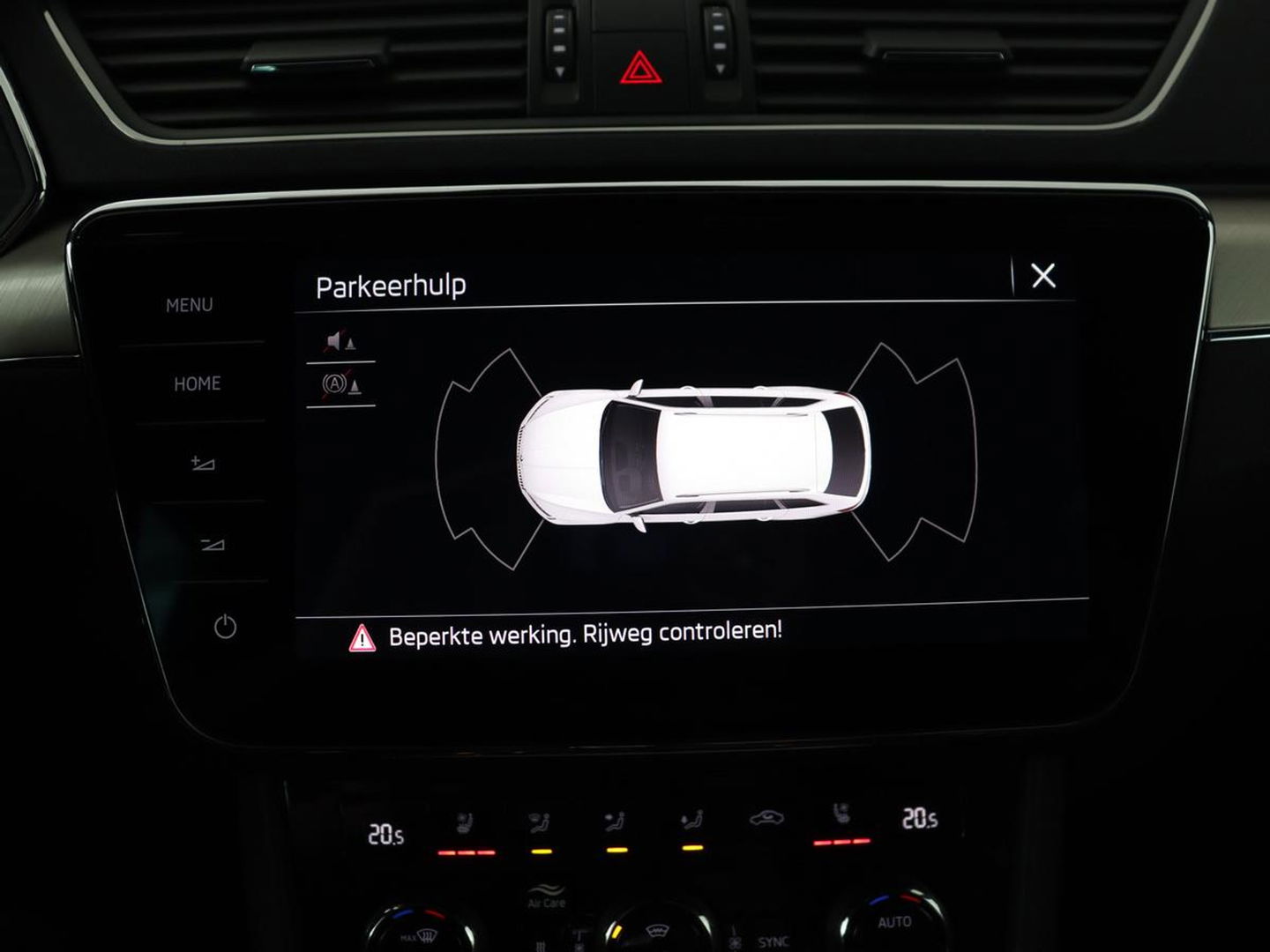 Škoda Superb 1.4 TSI iV Laurin & Klement | Stoelventilatie | Leder | Adaptive cruise | Virtual Cockpit | Massage | Canton Sound | Carplay | Achterbankverwarming | Navigatie
