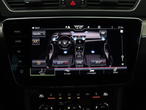 Škoda Superb 1.4 TSI iV Laurin & Klement | Stoelventilatie | Leder | Adaptive cruise | Virtual Cockpit | Massage | Canton Sound | Carplay | Achterbankverwarming | Navigatie