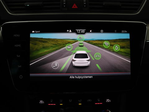Škoda Superb 1.4 TSI iV Laurin & Klement | Stoelventilatie | Leder | Adaptive cruise | Virtual Cockpit | Massage | Canton Sound | Carplay | Achterbankverwarming | Navigatie