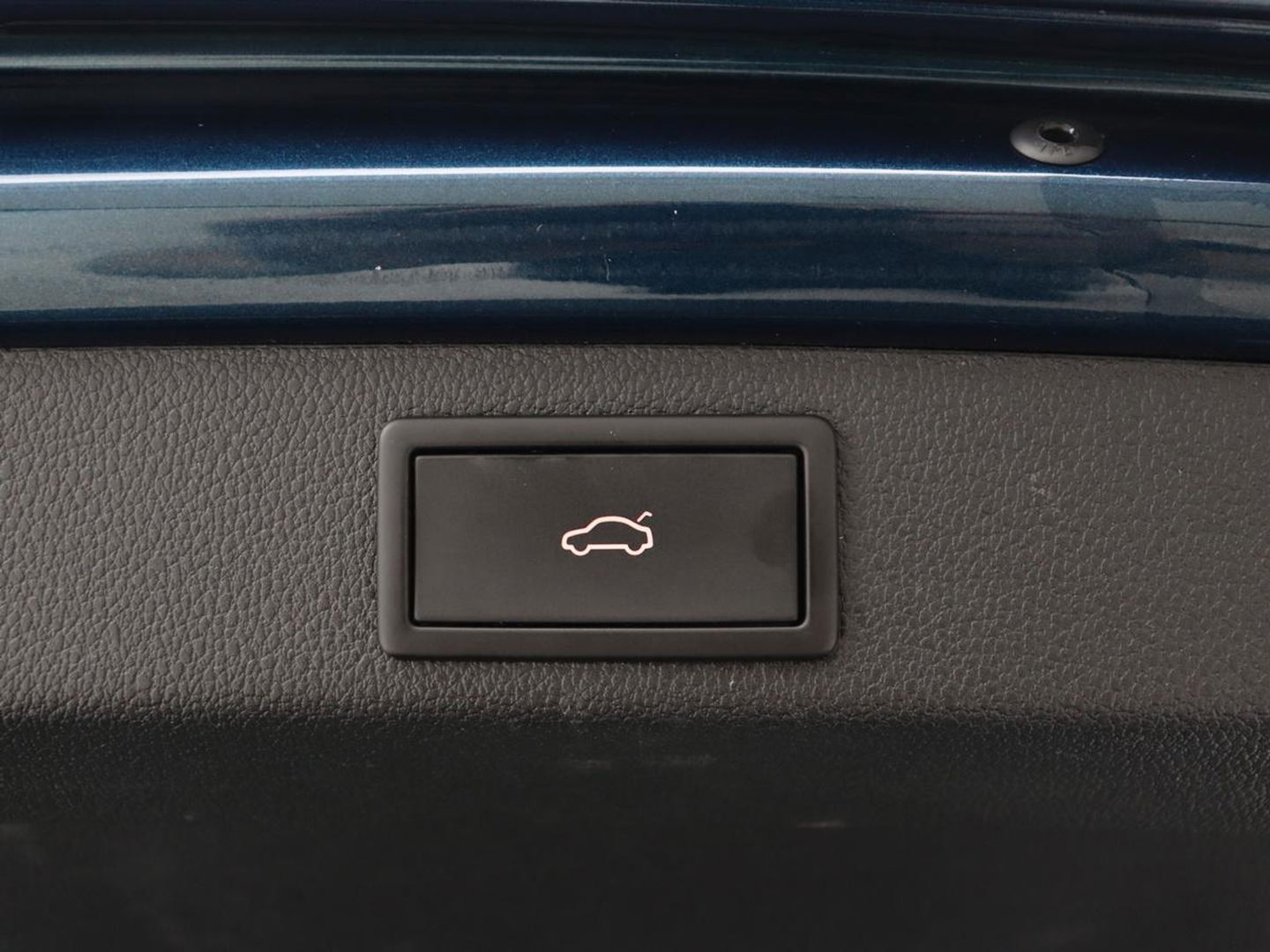 Škoda Superb 1.4 TSI iV Laurin & Klement | Stoelventilatie | Leder | Adaptive cruise | Virtual Cockpit | Massage | Canton Sound | Carplay | Achterbankverwarming | Navigatie