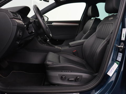 Škoda Superb 1.4 TSI iV Laurin & Klement | Stoelventilatie | Leder | Adaptive cruise | Virtual Cockpit | Massage | Canton Sound | Carplay | Achterbankverwarming | Navigatie