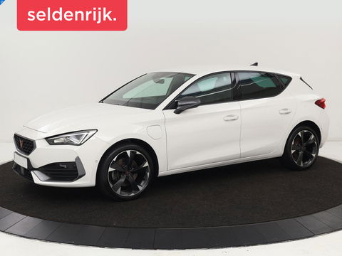 CUPRA Leon 1.4 e-Hybrid | Stoel & stuurverwarming | Camera | Carplay | Sfeerverlichting | Navigatie | Keyless | Full LED | Sportstoelen | PHEV