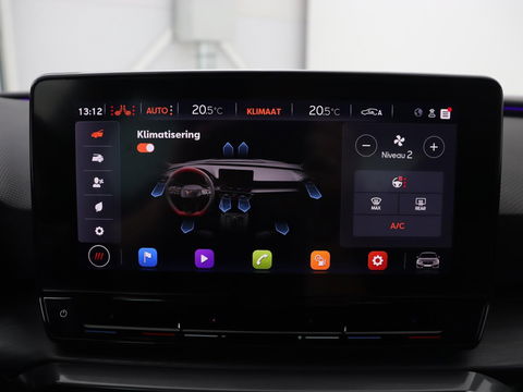 CUPRA Leon 1.4 e-Hybrid | Stoel & stuurverwarming | Camera | Carplay | Sfeerverlichting | Navigatie | Keyless | Full LED | Sportstoelen | PHEV