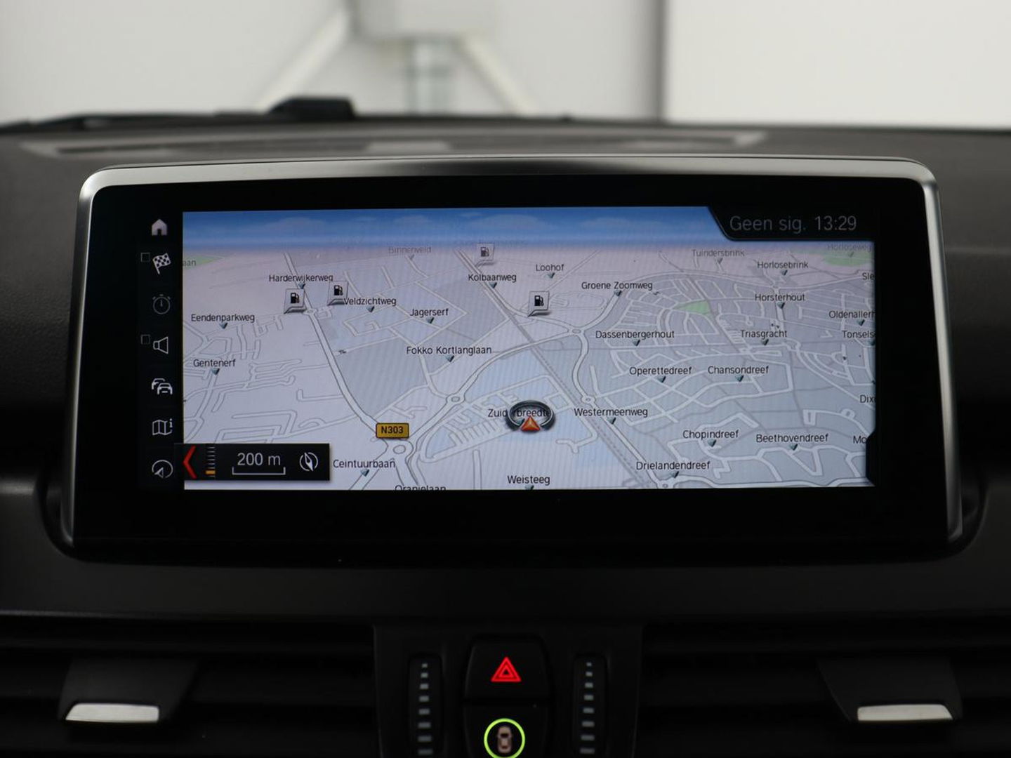 BMW 2 Serie Gran Tourer 220i 7-persoons High Executive Edition | Panoramadak | Leder | Stoelverwarming | Trekhaak | Head-Up | Camera | Sport Line | Sportstoelen | Navigatie | Full LED