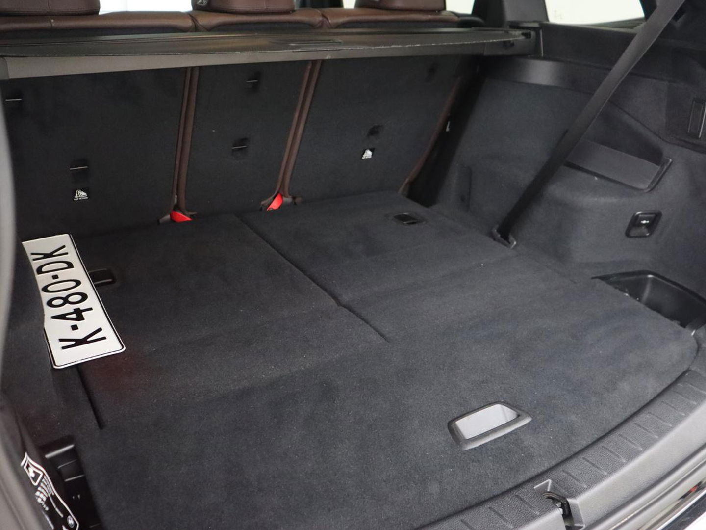 BMW 2 Serie Gran Tourer 220i 7-persoons High Executive Edition | Panoramadak | Leder | Stoelverwarming | Trekhaak | Head-Up | Camera | Sport Line | Sportstoelen | Navigatie | Full LED
