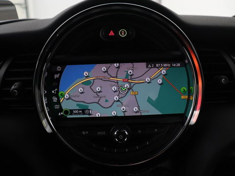 MINI Mini Electric Charged 33 kWh | Leder | Stoelverwarming | Head-Up | Harman/Kardon | Keyless | Full LED | Camera | Climate control | Cruise control