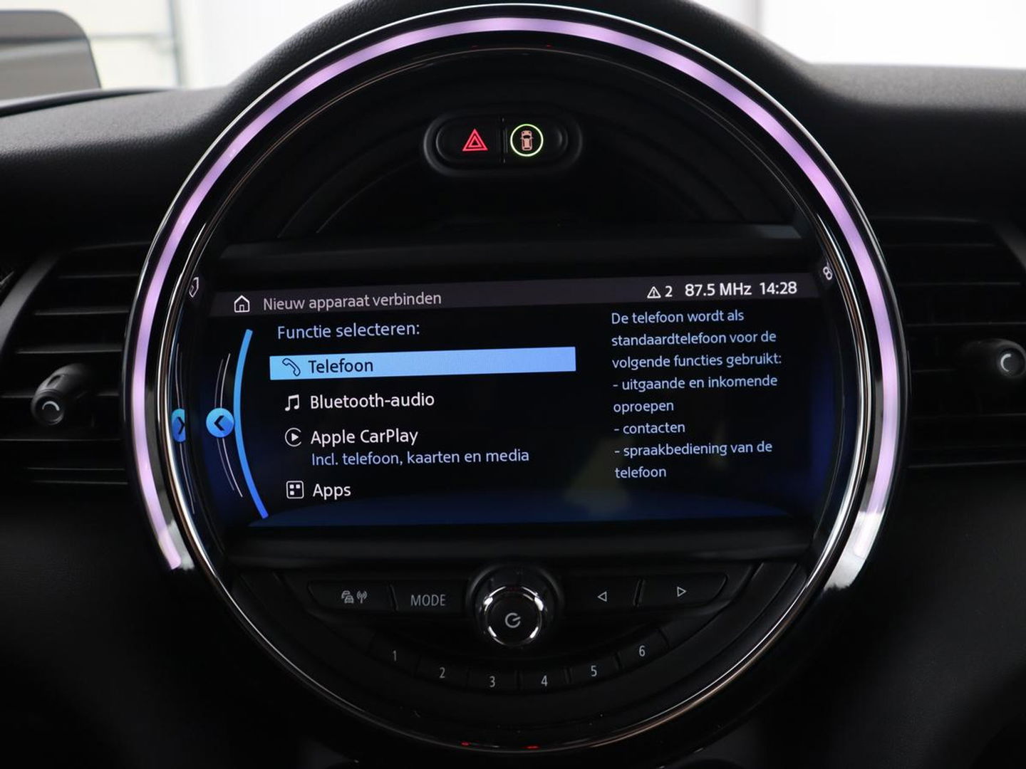 MINI Mini Electric Charged 33 kWh | Leder | Stoelverwarming | Head-Up | Harman/Kardon | Keyless | Full LED | Camera | Climate control | Cruise control