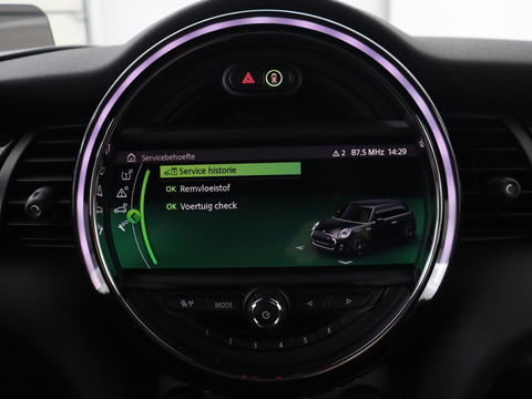 MINI Mini Electric Charged 33 kWh | Leder | Stoelverwarming | Head-Up | Harman/Kardon | Keyless | Full LED | Camera | Climate control | Cruise control