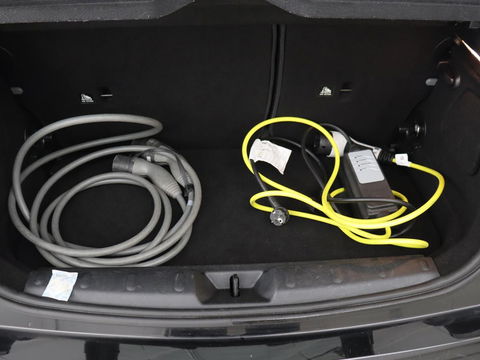 MINI Mini Electric Charged 33 kWh | Leder | Stoelverwarming | Head-Up | Harman/Kardon | Keyless | Full LED | Camera | Climate control | Cruise control