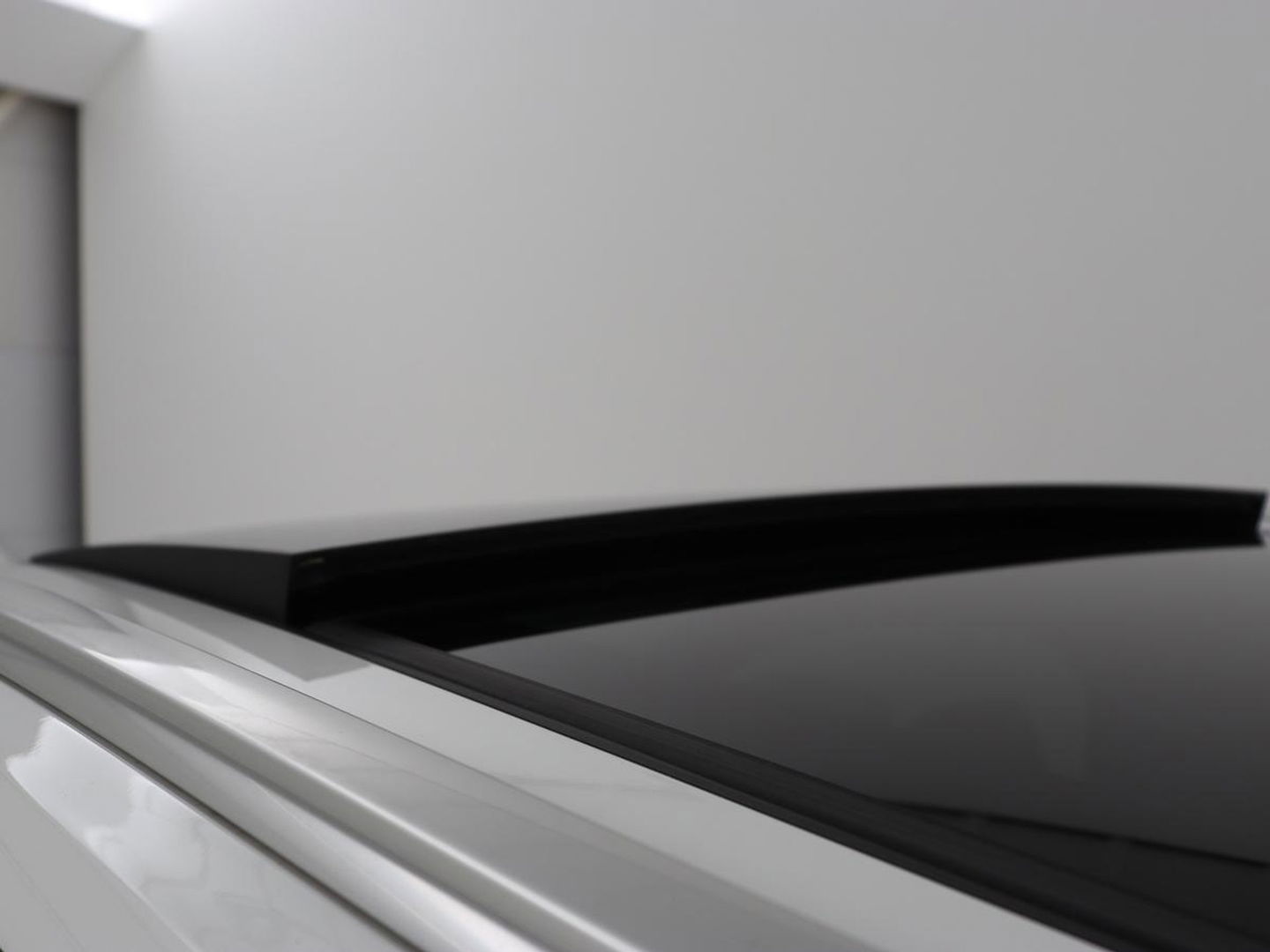 Volvo V60 2.0 T8 Recharge AWD Inscription | Panoramadak | Head-Up | Leder | Harman/Kardon | Trekhaak | Stoelverwarming | 360 Camera | Adaptive cruise | Carplay | Navigatie