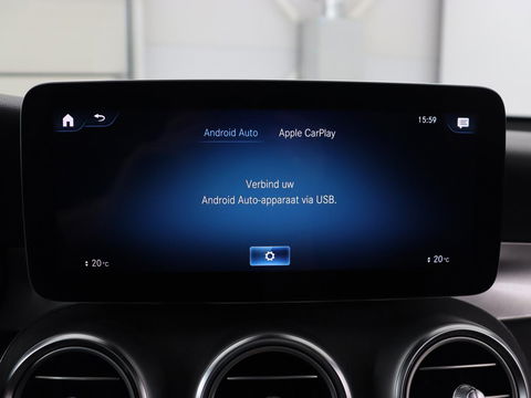 Mercedes-Benz GLC 300de 4MATIC AMG Night | Panoramadak | Adaptive cruise | Trekhaak | Stoelverwarming | Carplay | Leder/Alcantara | Digital Cockpit | 360 Camera | Park Assist