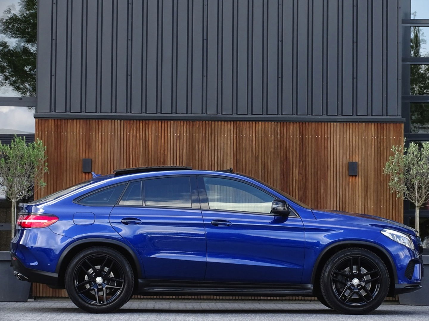 Mercedes-Benz GLE Coupé 400 334PK 4-MATIC / AMG / Air-Matic / Pano / LED