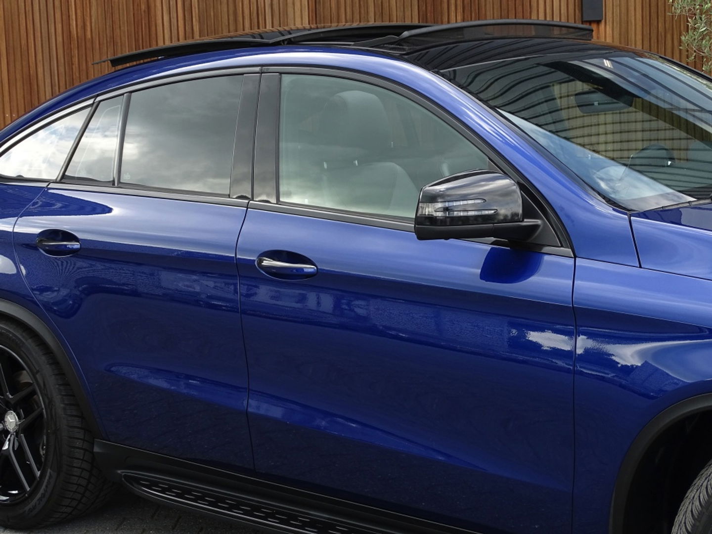 Mercedes-Benz GLE Coupé 400 334PK 4-MATIC / AMG / Air-Matic / Pano / LED