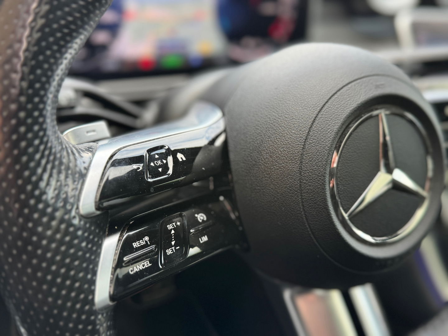 Mercedes-Benz C-Klasse Estate 300 e AMG Pano|313PK|Memory|NL-Auto|Camera|HUD|ACC|Carplay