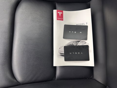 Tesla Model 3 Standard RWD Plus 60 kWh [ 3-Fase ] (INCL.BTW) Aut. *PANO | AUTO-PILOT | LUXURY-LEATHER | KEYLESS | FULL-LED | MEMORY-PACK | SURROUND-VIEW | DAB | CARPLAY | DIGI-COCKPIT | LANE-ASSIST | COMFORT-SEATS | 18"ALU*