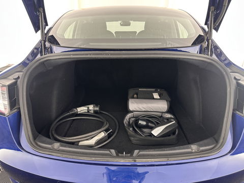 Tesla Model 3 Standard RWD Plus 60 kWh [ 3-Fase ] (INCL.BTW) Aut. *PANO | AUTO-PILOT | LUXURY-LEATHER | KEYLESS | FULL-LED | MEMORY-PACK | SURROUND-VIEW | DAB | CARPLAY | DIGI-COCKPIT | LANE-ASSIST | COMFORT-SEATS | 18"ALU*