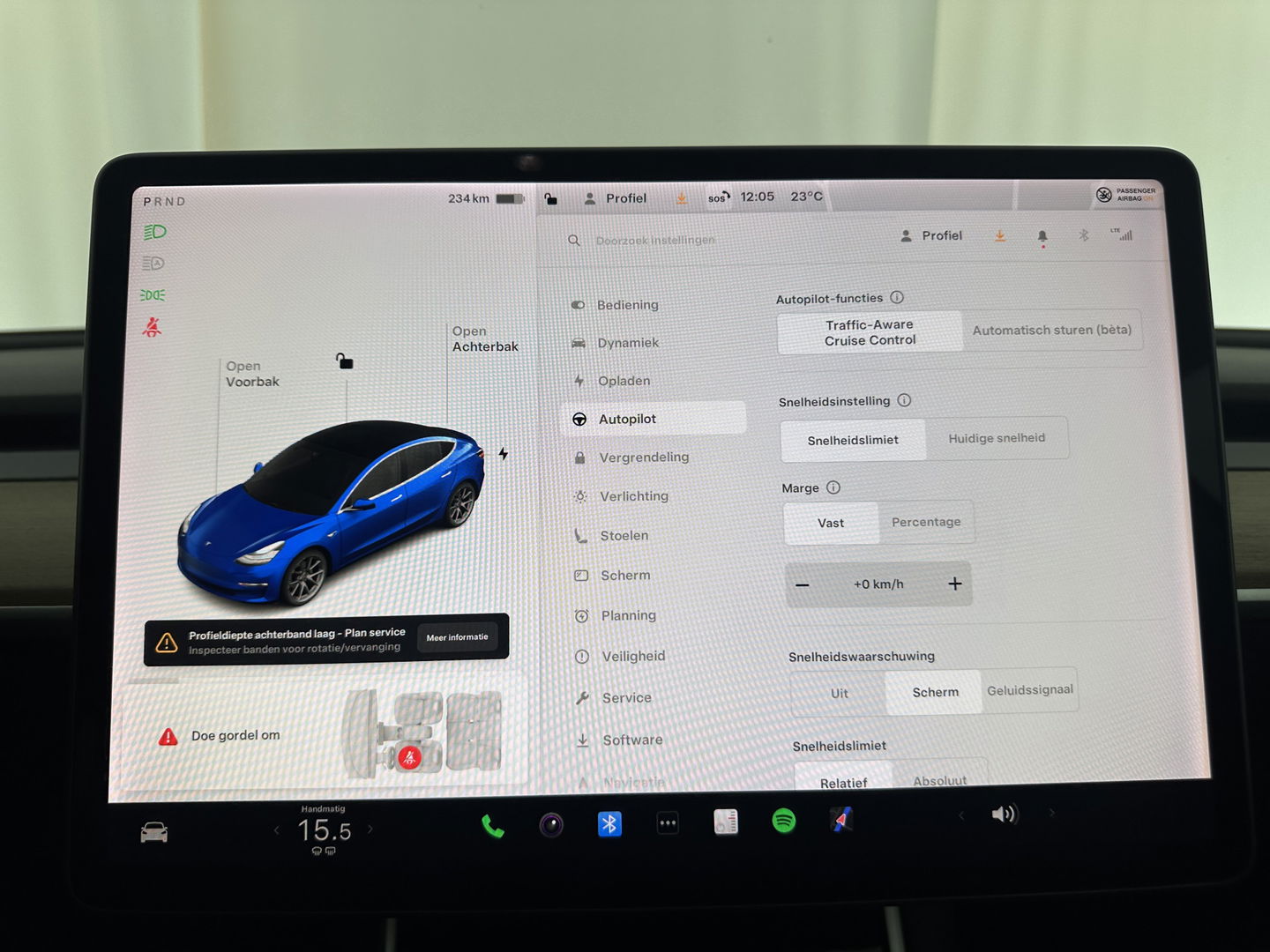 Tesla Model 3 Standard RWD Plus 60 kWh [ 3-Fase ] (INCL.BTW) Aut. *PANO | AUTO-PILOT | LUXURY-LEATHER | KEYLESS | FULL-LED | MEMORY-PACK | SURROUND-VIEW | DAB | CARPLAY | DIGI-COCKPIT | LANE-ASSIST | COMFORT-SEATS | 18"ALU*
