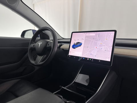 Tesla Model 3 Standard RWD Plus 60 kWh [ 3-Fase ] (INCL.BTW) Aut. *PANO | AUTO-PILOT | LUXURY-LEATHER | KEYLESS | FULL-LED | MEMORY-PACK | SURROUND-VIEW | DAB | CARPLAY | DIGI-COCKPIT | LANE-ASSIST | COMFORT-SEATS | 18"ALU*