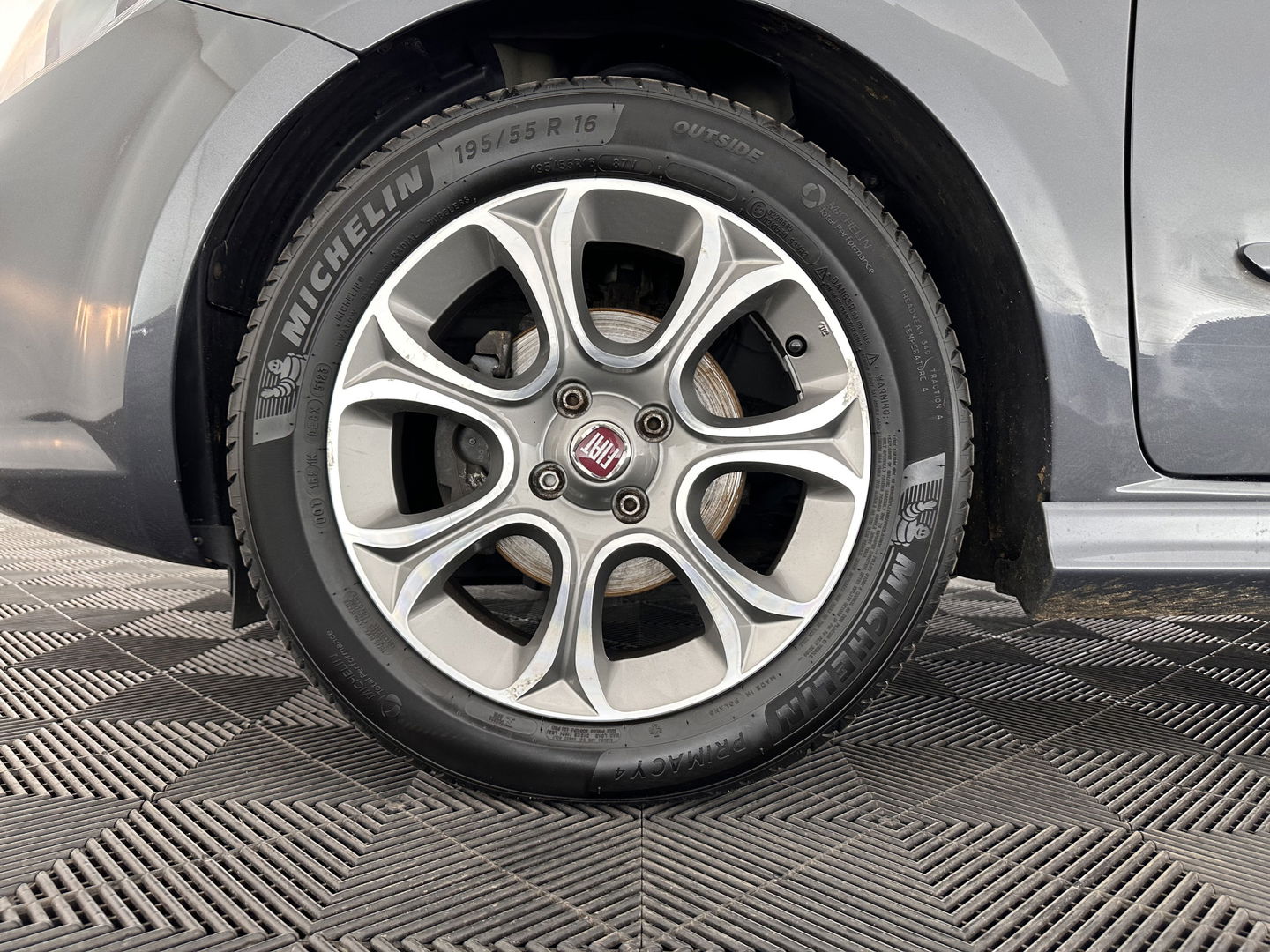Fiat Punto Evo 1.3 M-Jet Lounge *AIRCO | CRUISE | COMFORT-SEATS | 16''ALU*