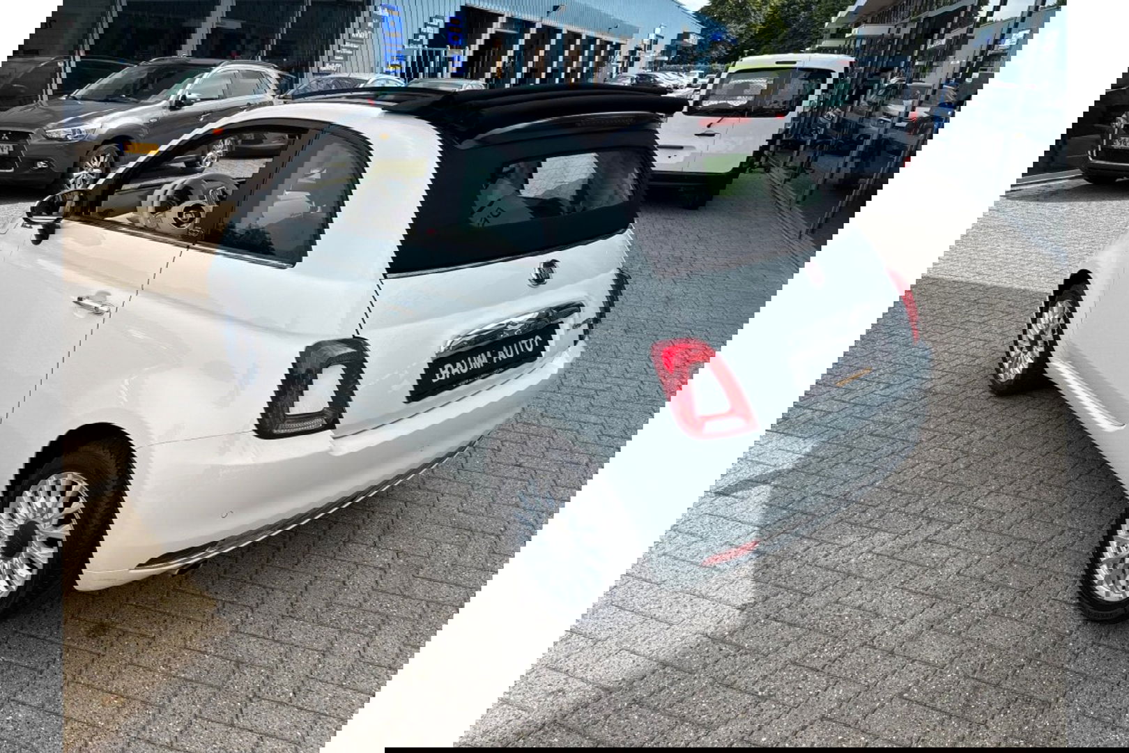 Fiat 500C 1.0 HYBRID DOLCEVITA AIRCO CRUISE PDC CARPLAY.